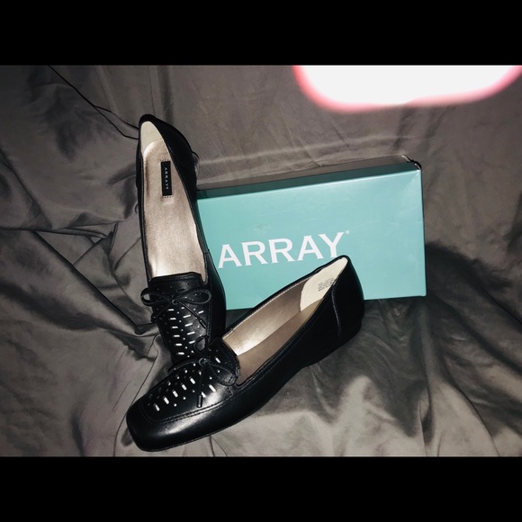 Array Sweet Pea Slip-on - Picture 2 of 5